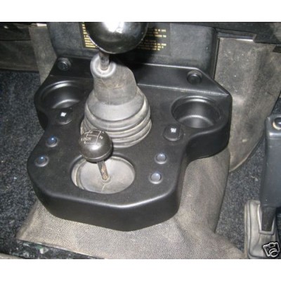 LRC4555 - Консоль-підстаканник Defender RDX - для 300TDI і TD5 Defenders (коробка передач R380) LRC4555 - Консоль-підстаканник Defender RDX - для 300TDI і TD5 Defenders (коробка передач R380)