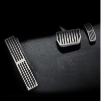 VPLYS0470 - Nakładki na pedały Range Rover Velar z nierdzewnej stali - Komplet z trzema częściami VPLYS0470 - Nakładki na pedały Range Rover Velar z nierdzewnej stali - Komplet z trzema częściami